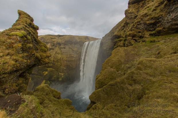 Waterfall-Iceland-Landscape-2014-11-of-5