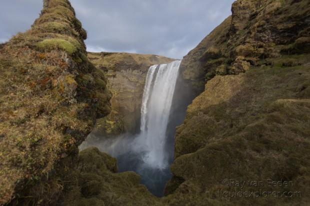 Waterfall-Iceland-Landscape-2014-12-of-5